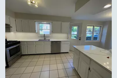 1703 Winnetka Road, Northfield, IL 60093 - Photo 4