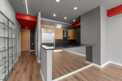 500 W Superior Street #1509, Chicago, IL 60654 - Photo 8