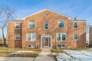 4242 W Nelson St, Chicago, IL 60641 - Photo 1