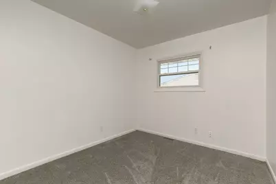 5003 45th Avenue Court, Moline, IL 61265 - Photo 10