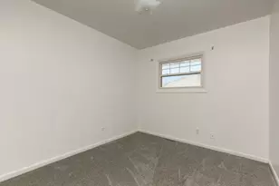5003 45th Ave Ct, Moline, IL 61265 - Photo 10
