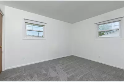 5003 45th Avenue Court, Moline, IL 61265 - Photo 12