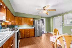 309 North St, Earlville, IL 60518 - Photo 4