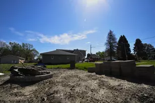 508 E Bronson St, Streator, IL 61364 - Photo 34