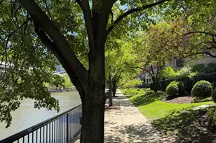 501 N Clinton St, Chicago, IL 60654 - Photo 58