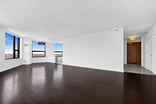 501 N Clinton St, Chicago, IL 60654 - Photo 8