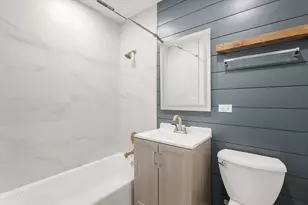 431 W Millers Rd, Des Plaines, IL 60016 - Photo 12