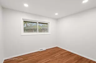 431 W Millers Rd, Des Plaines, IL 60016 - Photo 14