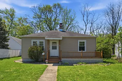 102 18th Avenue, Moline, IL 61265 - Photo 1