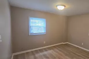 240 Tampa St, Park Forest, IL 60466 - Photo 10