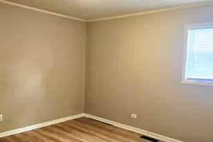 240 Tampa St, Park Forest, IL 60466 - Photo 16