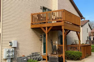 1846 Kerrybrook Ct, Sycamore, IL 60178 - Photo 2