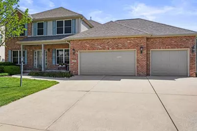 2208 Mullikin Drive, Champaign, IL 61822 - Photo 2