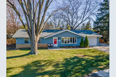 125 Weymouth Court, Schaumburg, IL 60193 - Photo 1