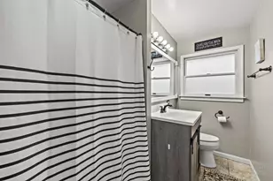 125 Weymouth Ct, Schaumburg, IL 60193 - Photo 18