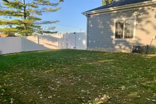 831 N Yale Ave, Villa Park, IL 60181 - Photo 46