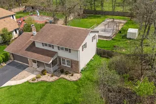 24151 S Plum Valley Dr, Crete, IL 60417 - Photo 4