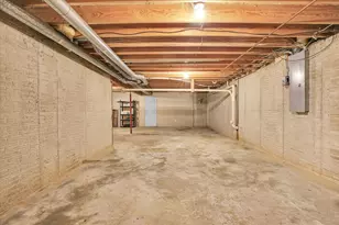 5353 Bailey Ave, Clifton, IL 61727 - Photo 44