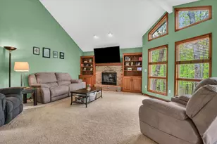 5353 Bailey Ave, Clifton, IL 61727 - Photo 10