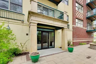 1107 Greenleaf Ave, Wilmette, IL 60091 - Photo 4