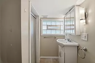 4133 Joliet Ave, Lyons, IL 60534 - Photo 24
