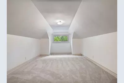 2531 W Morse Avenue, Chicago, IL 60645 - Photo 16