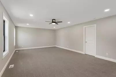 202 W Evergreen Drive, Saint John, IL 61873 - Photo 22