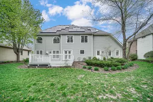 8709 Shade Tree Cir, Lakewood, IL 60014 - Photo 24