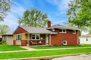 346 Kemman Ave, La Grange Park, IL 60526 - Photo 4