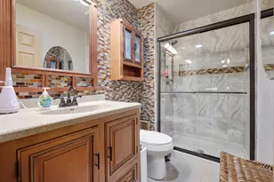 865 Debra Ln, Elk Grove Village, IL 60007 - Photo 16