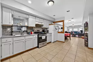3115 N Oakley Ave, Chicago, IL 60618 - Photo 38