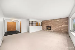 305 S Lambert Rd, Glen Ellyn, IL 60137 - Photo 4