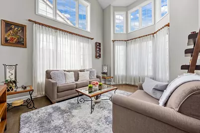 1924 Wyndham Circle, Glenview, IL 60025 - Photo 4