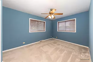 5385 Westview Ln, Lisle, IL 60532 - Photo 10