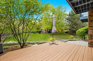 7 The Court of Island Point, Northbrook, IL 60062 - Photo 44