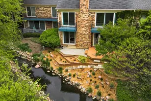 7 The Court of Island Point, Northbrook, IL 60062 - Photo 40