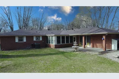 2775 E Riverview Drive, Kankakee, IL 60901 - Photo 8