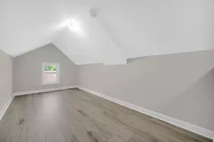 211 Independence Ave, Joliet, IL 60433 - Photo 18
