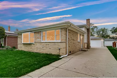 9234 Linder Avenue, Morton Grove, IL 60053 - Photo 2