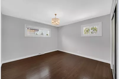 9234 Linder Avenue, Morton Grove, IL 60053 - Photo 12