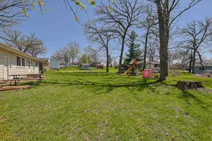7405 Wooded Shore Dr, Wonder Lake, IL 60097 - Photo 18