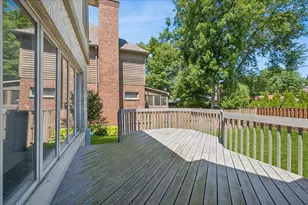 3780 Timbers Edge Ln, Glenview, IL 60025 - Photo 10