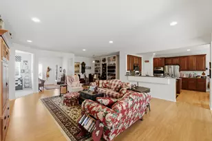 13410 Abbington Dr, Huntley, IL 60142 - Photo 4