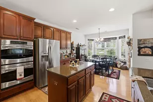 13410 Abbington Dr, Huntley, IL 60142 - Photo 8