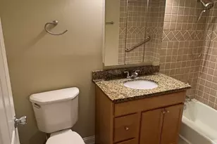 580 Lawrence Ave, Roselle, IL 60172 - Photo 6