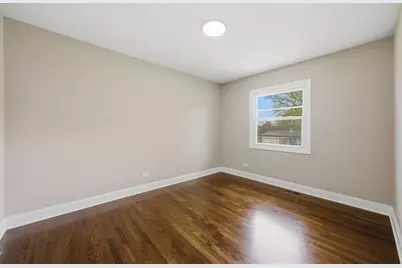 2S206 Mayfield Lane, Glen Ellyn, IL 60137 - Photo 16