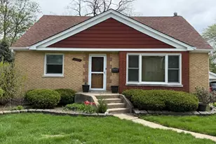 10823 S 71st Ct, Worth, IL 60482 - Photo 1