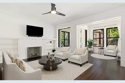 1221 E Hyde Park Boulevard #1, Chicago, IL 60615 - Photo 2