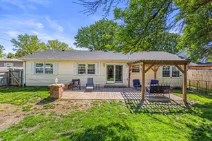 401 Cedar Dr, Clifton, IL 61727 - Photo 30