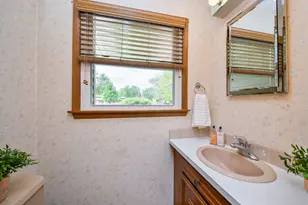 1920 Richard St, Aurora, IL 60506 - Photo 14